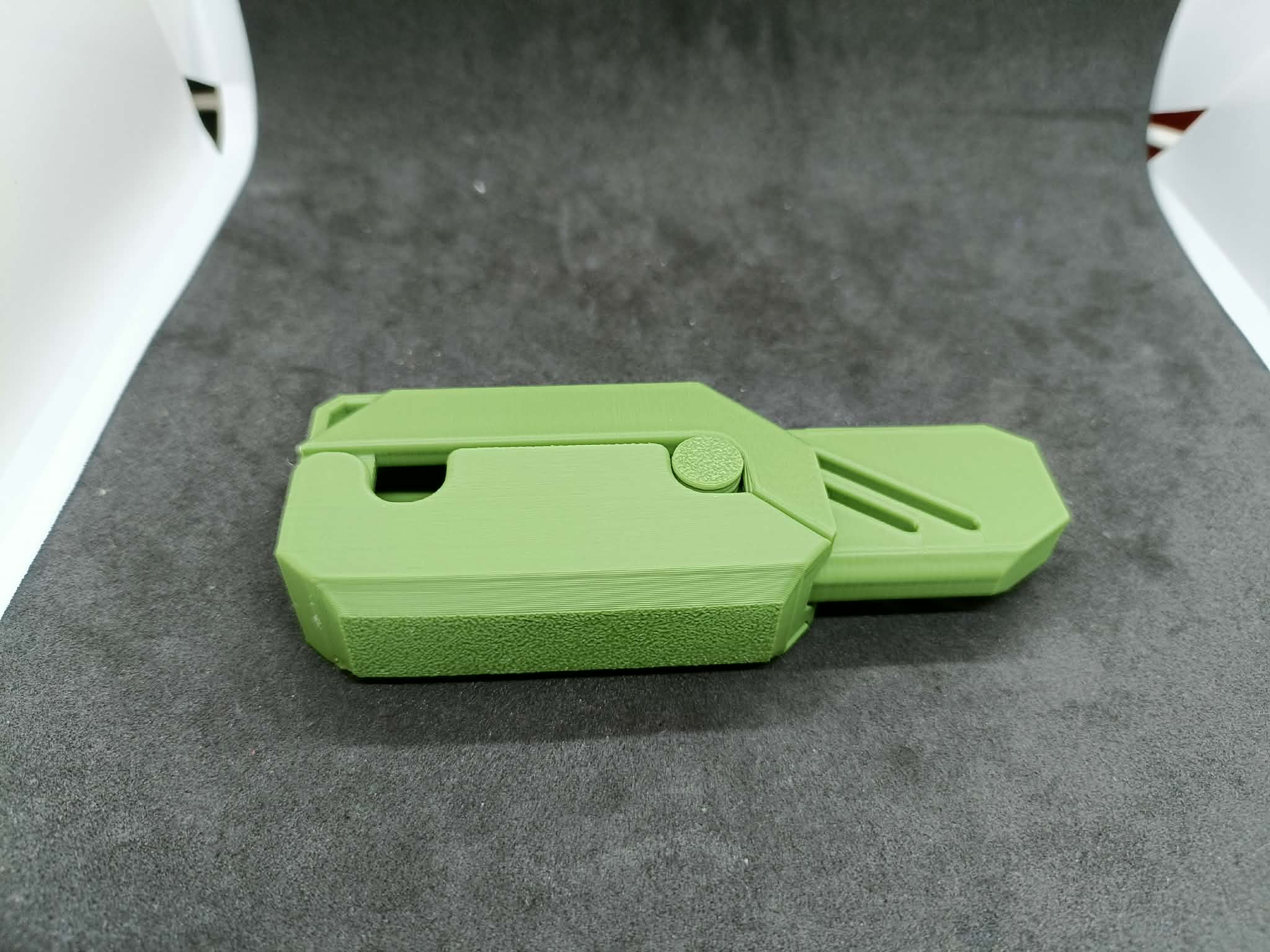 Zabawkowy Nóż Chowany Składany Antystresowy Sensoryczny TikTok 7 x 2,5 cm