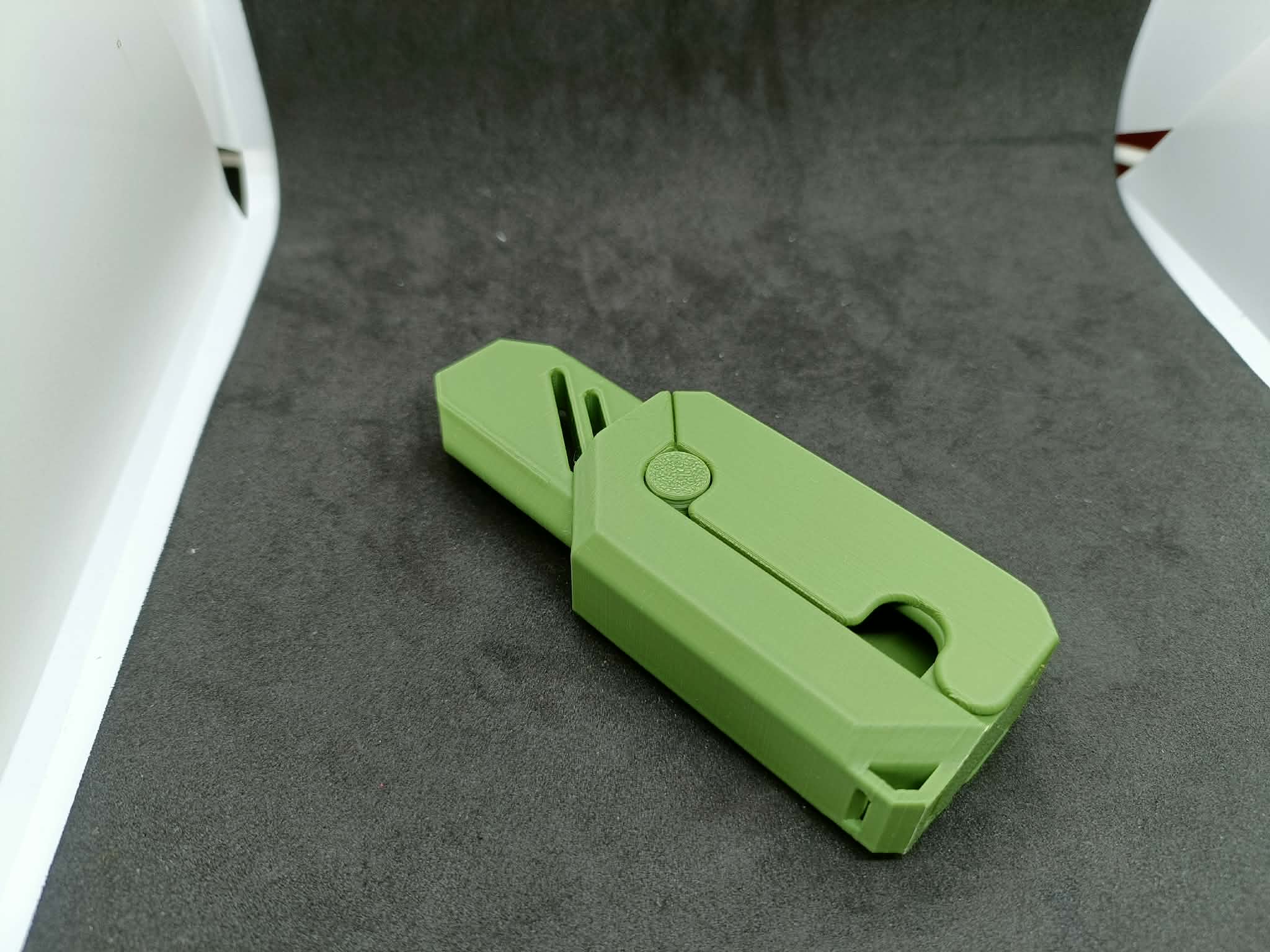 Zabawkowy Nóż Chowany Składany Antystresowy Sensoryczny TikTok 7 x 2,5 cm