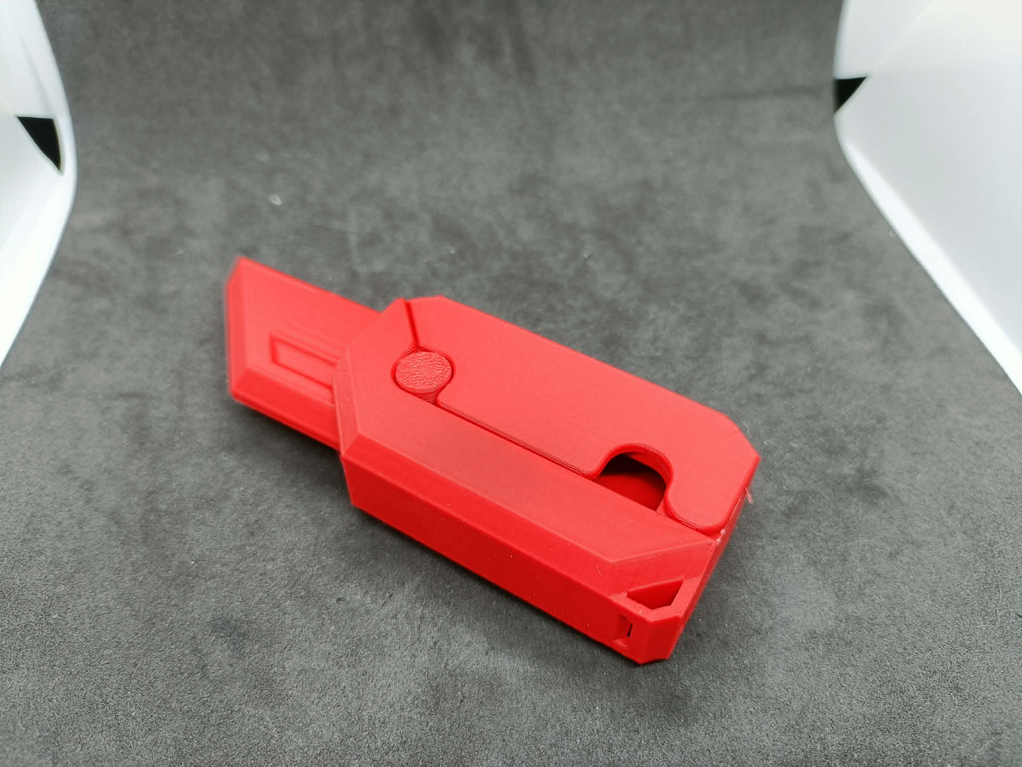 Zabawkowy Nóż Chowany Składany Antystresowy Sensoryczny TikTok 7 x 2cm