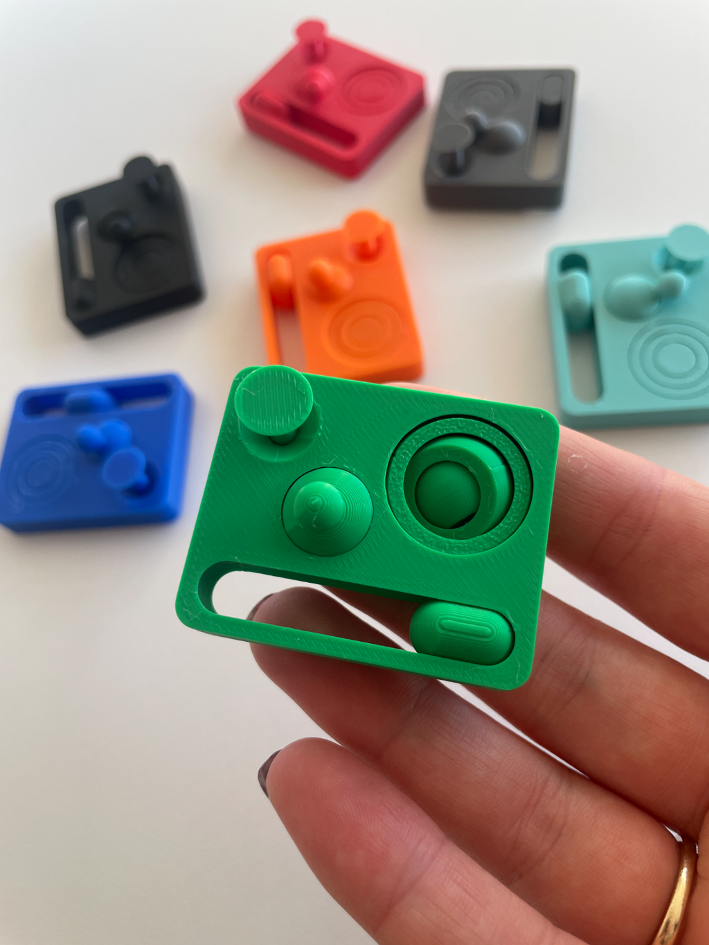 FIDGET 4w1 Antystres - Kieszonkowy Gadżet Sensoryczny