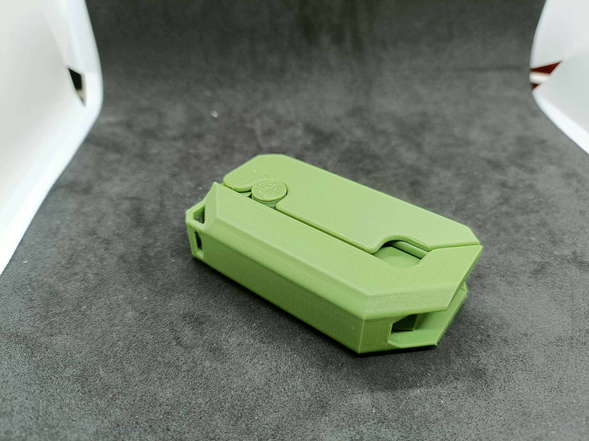 Zabawkowy Nóż Chowany Składany Antystresowy Sensoryczny TikTok 7 x 2,5 cm